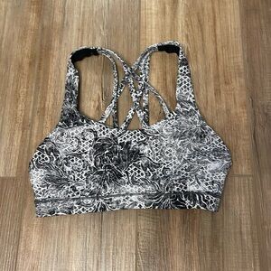 Lululemon Free To Be Serene Bra